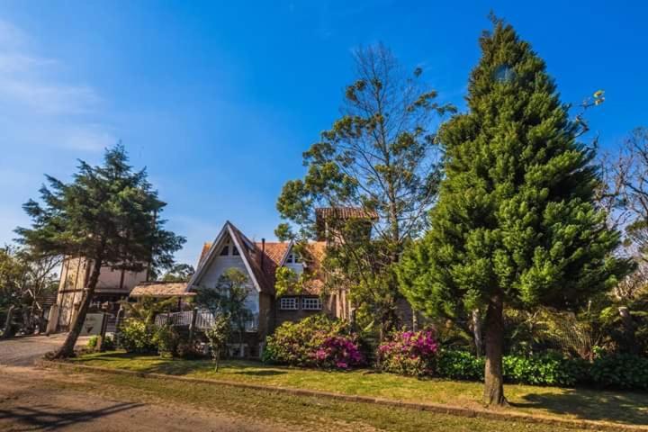 Estalagem Villaggio Alpino Canela Bagian luar foto